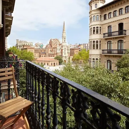 Apartment Beautiful Apartment In Eixample Barcelona