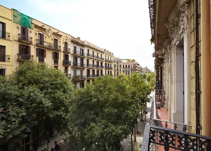 Apartment Beautiful In Eixample Barcelona